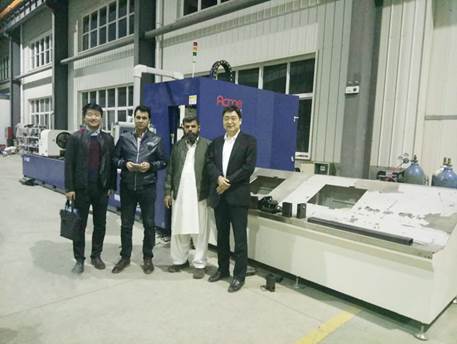 wycinarka laserowa do rur laser cutting machine for tubes