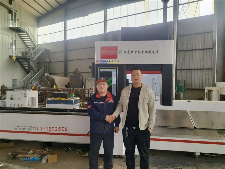 3000W Tube Laser Cutter 3000W Tube Laser Cutter